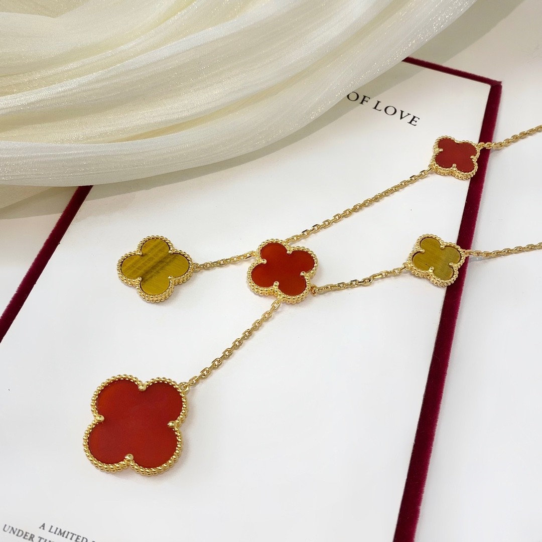 Van Cleef & Arpels Magic Alhambra Necklace, 6 Motifs