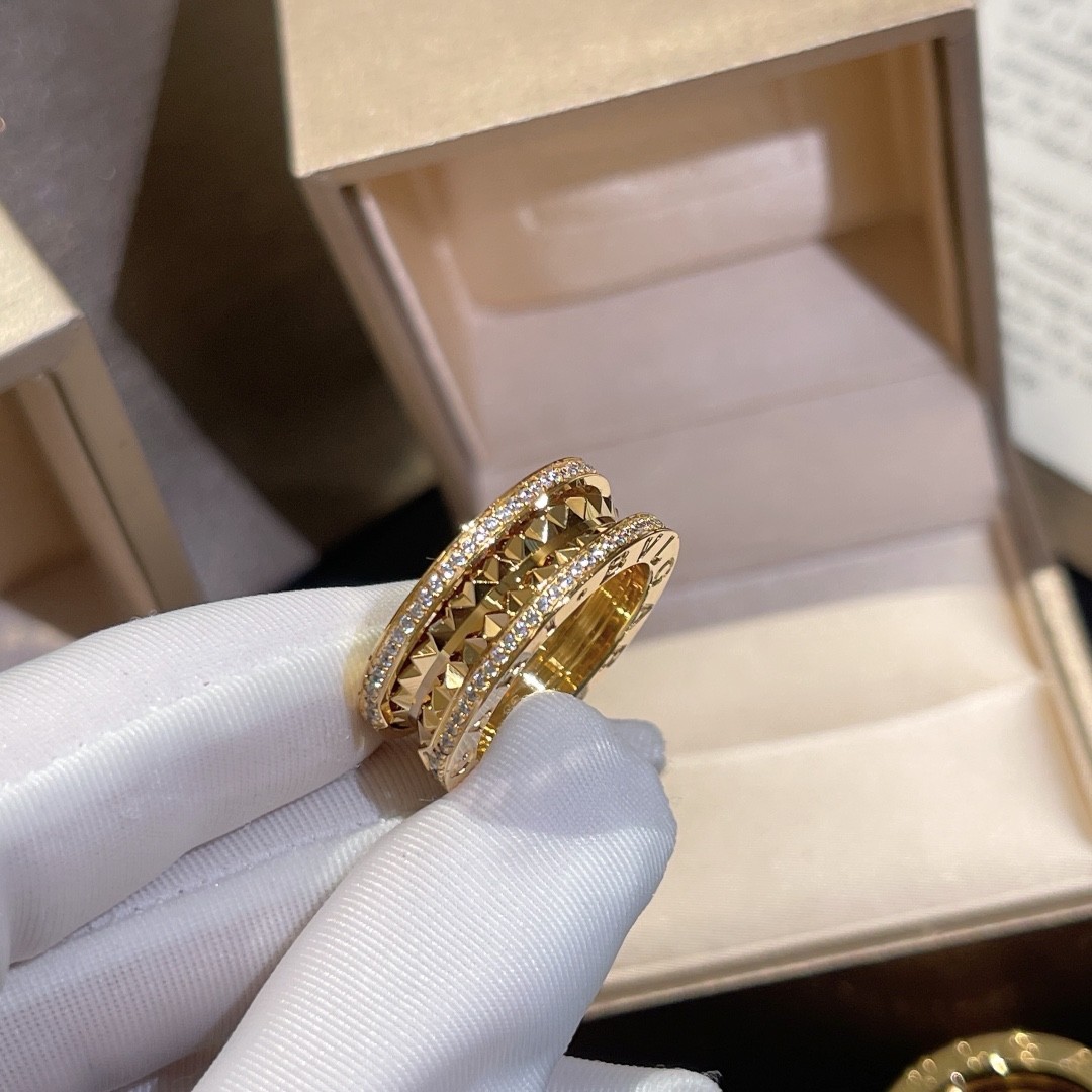 Bvlgari B.zero1 Ring 18k Gold with Diamond