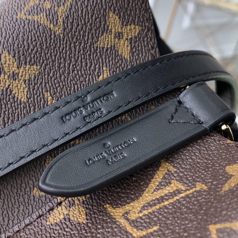 Louis Vuitton Neonoe M44020